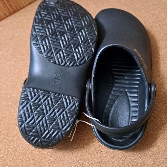 BOBS from Skechers - Picture 6 of 6